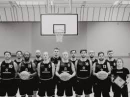 He averaged 16.7 points, 7.1 rebounds, and 2.5 assists, which is pretty quality stuff after a 14.8 ppg average as a freshman. Basketball Tsg Heidesheim 1848 E V