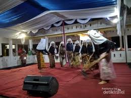 Siaran langsung istiadat menghadap dan istiadat pengurniaan darjah kebesaran, bintang dan pingat persekutuan. Lebih Dekat Dengan Kebudayaan Minang Di Sijunjung