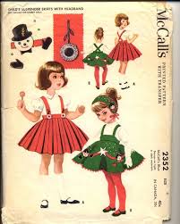 Mccalls 2352 Girls 1950s Holiday Poodle Skirt Pattern Etsy Vintage Patterns Mccalls Patterns Vintage Vintage Sewing Patterns