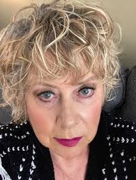 Should I straighten my curly hair?