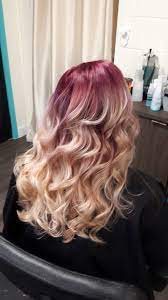Burgundy Red Root Blonde Ends Red Roots Blonde Hair Blonde Hair With Roots Short Blonde Hair