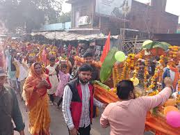 नगर में निकली भव्य Akshat Kalash Yatra का जगह-जगह हुआ स्वागत