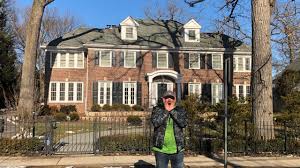 It remains one of the most popular and beloved movie houses ever. Home Alone House 2020 Youtube