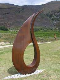 Windsong Central Otago New Zealand Gary Baynes Garden Art Sculptures Metal Art Sculpture Wooden Sculpture