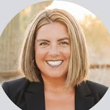 As the year is wrapping up, I have my own wrap-up story to tell. I've  decided to pursue a new, amazing and humbling opportunity, but before  starting that new adventure, I want