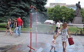 Jun 03, 2021 · у давидові, що неподалік від львова, водій автомобіля skoda octavia врізався у двері супермаркету, повністю їх знісши і пошкодивши фасадну стіну. Pogoda Na Iyul V Rovno Vas Zhdut Nepriyatnye Syurprizy Znaj Yua
