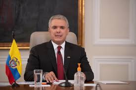 He succeeded juan manuel santos, his first political patron, as president but was an acolyte of another former president, álvaro uribe vélez, who had handpicked duque as the presidential candidate of the. El 72 De Los Colombianos Desaprueba La Gestion Del Presidente Ivan Duque Segun Encuesta Invamer