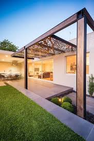 Moderne Terrassenuberdachung 60 Verschiedene Ideen Im Uberblick Holz Solar Amazing Terrassen Metall Pergola Garte Modern Pergola Pergola Pergola Patio
