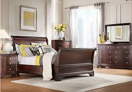 Whitmore Cherry Sleigh 8 Pc Queen Bedroom Bedroom Sets Furniture Queen King Bedroom Sets Discount Bedroom Furniture