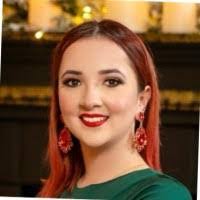 Laura Berumen's Instagram, Twitter & Facebook