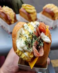 11 Best Trending Cafes In Seoul 2019 With Instagram Worthy Meals Klook Travel Blog Street Food Cafe Food Food