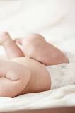 Tape diapers or pant diapers: which is best for babies?