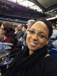 Hubert Sanders's Instagram, Twitter & Facebook