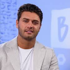 Love Island star Mike Thalassitis's death was suicide, coroner rules