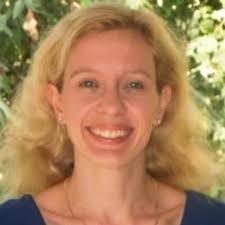 Tammy Hoffmann's Instagram, Twitter & Facebook