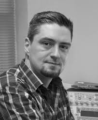 Aalborg Universitet Stable 1-Norm Error Minimization Based Linear  Predictors for Speech Modeling Giacobello, Daniele; Christense