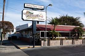 Volcano Burger In Los Alamitos Best Burger In The World Los Alamitos Dream Vacations Volcano