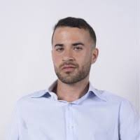 1900+ perfiles de «Lorusso»