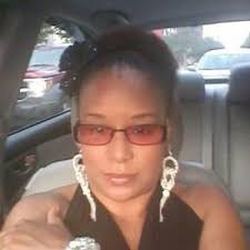 Regina Shields (@shieldsoflove)