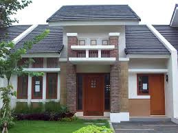 Biasanya model tangga terdiri dari : 7 Tipe Rumah Terpopuler Di Indonesia