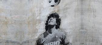 El mejor gol de la historia del fútbol, convertido por diego armando maradona a inglaterra en 1986, se conmemora por primera vez desde la muerte del astro. 5 Momentos Historicos De Maradona El Genio Del Futbol Mundial