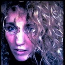 Rochelle Connor's Instagram, Twitter & Facebook