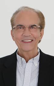 Edward Elliot's Instagram, Twitter & Facebook