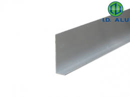 Ces cornières ont été conçues pour vous satisfaire pleinement. Cornieres Aluminium Sur Stock I D Alu