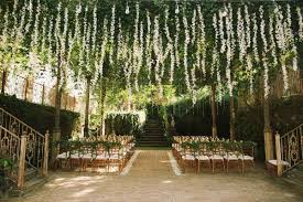 This Haiku Mill Wedding In Maui Is The Definition Of Enchanting Junebug Weddings Intimate Wedding Venues Wedding Venues Hawaii Maui Weddings Venues