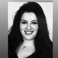 Serena Barnett's Instagram, Twitter & Facebook