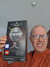 More super Star Wars Lego creations from our Glasgow National TAG Rep,  Chris! Wow, an under-construction Death Star II from "Return of the Jedi"!  We all say that is a very wee