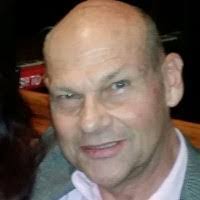 Steve Eakin's Instagram, Twitter & Facebook