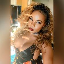 ArianaGrande reveals her first celebrity crush in the Best Friends  Challenge! #FallonFlashback #eternalsunshine