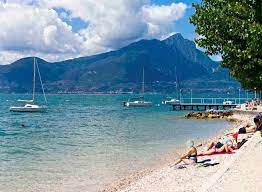 The quality of the water and its taste is mediocre. Lake Garda Beaches 16 Spots You Will Love Mama Loves Italy