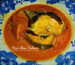Mee kari ini juga bolehlah menjadi juadah. Resepi Kari Ikan Salmon Menu Iftar Mudah Sedap Lazada Blogger Contest Lekat Lekit Story