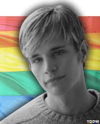 On the evening of October 6, 1998, Matthew Shepard visited the Fireside  Lounge—an outing that tragically led to one of the most infamous LGBTQ+  hate crimes in American history 🌈💔. Matthew succumbed