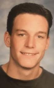 Leigh Berg's Instagram, Twitter & Facebook