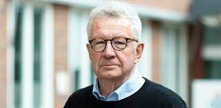 This video is an intellectual property. Johan Giesecke Gets New Role At Who The Post