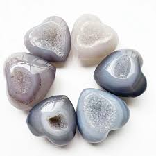 High Quality Healing Crystal Gemstone Love Hand Carving Gary Agate Geode  Heart Crafts for Decoration| Alibaba.com