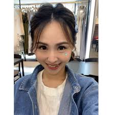 茶裏王- 【茶裏王@上班族觀察日誌】 今天觀察的對象是親和力十足的銀行行員1.以穿公司制服為傲2.需搭配修飾力超強的透膚絲襪