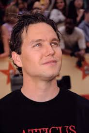 Blink 182 (Mark Hoppus) At The Mtv Movie Awards, 652001, By Robert Hepler."  Celebrity (16 x 20) : Amazon.co.uk