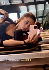 Ariana grande dangerous woman ariana grande gif let your hair down role models her hair my idol love her actresses queen. Ariana Grande Broke Her Selfie Break With Stunning No Makeup Workout Pic Cosmopolitan Com Oltnews