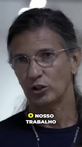 Menina Falando Que Vai Trabalhar Sendo Policial De Aeroporto