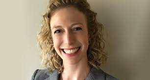 Warren Buffett Picks a Woman to Head Ben Bridge