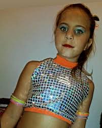 🌟 Hoy les quiero presentar a LOLA GIUNTA, alumna de la escuela desde hace  7 años 😱😍 Comenzó a tomar clases de Iniciación a la Danza a los 6,  después continuó con