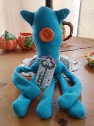 Coraline Movie Squid Plush 17 Inches One Collectible Aqua Cute Stuffed Button Eyed Squid From The Coraline Movie Coraline S Coraline Movie Coraline Cute Crafts