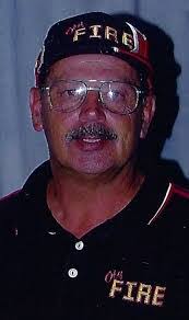 Bruce Prager's Instagram, Twitter & Facebook