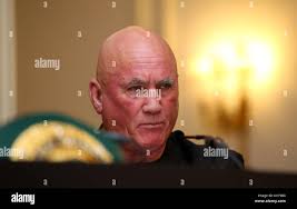 Ronnie davies hi-res stock photography and images