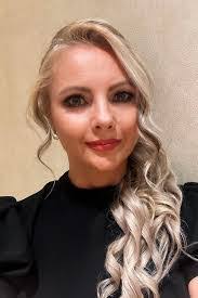 Joanna Marlow's Instagram, Twitter & Facebook