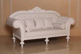 Sofa is a turkish word and is originally derived from the arabic word soffa which means wool and was sometimes spelt as soffah. Barock Sofa 3 Sitzer Queenera Rz Weiss Sofas Sofas Sessel Chaiselongue Onlineshop Repro Antik Design